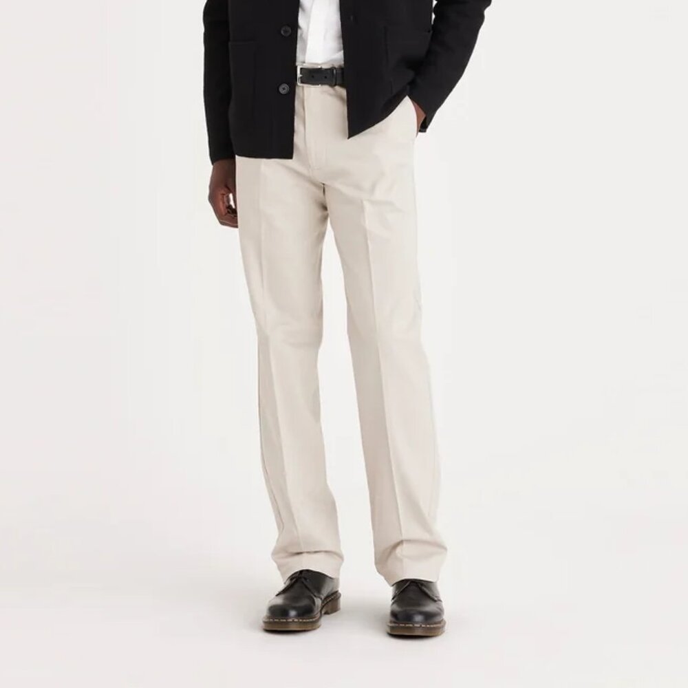 Dockers D3 Signature Flat Front Khakis
